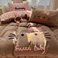 Bonito couro preto kt leite veludo conjunto de quatro peças mais veludo grosso dupla camada colcha capa de inverno cama
