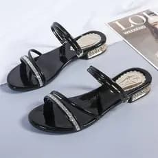 Sandálias femininas verão dois Wear 2025 verão novo estilo versão coreana All-Match baixa moda tamanho grande strass est