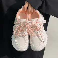 Couro macio papai sapatos femininos 2026 primavera outono novo estilo moda Casual esportes sapatos brancos All-Match sol