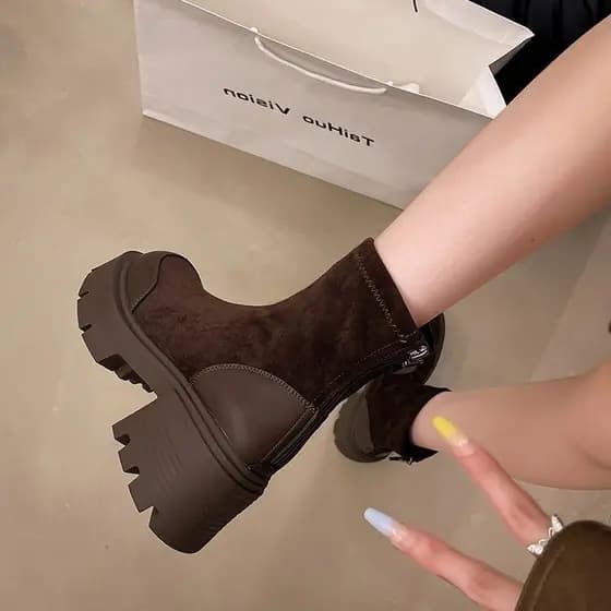 Botas Martin pequenas elásticas mais finas, botas femininas de salto alto 2026 outono inverno novo estilo botas curtas d