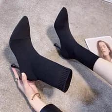 Meias femininas meias botas 2026 outono inverno novo estilo apontou Toe Stiletto salto alto influenciador botas finas el