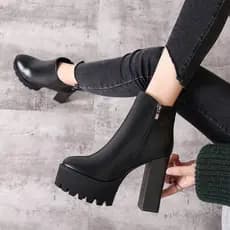Botas nuas femininas de salto alto salto grosso botas curtas outono inverno estilo 2025 novo estilo versão coreana All-M