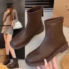 Botas curtas francesas femininas sola plana 2026 novo estilo inverno branco estilo ocidental botas finas finas temperame