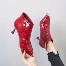 Botas femininas novo estilo botas europeias americanas bico fino All-Match botas curtas de salto alto feminino salto agu