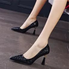 Tecido vermelho salto alto sapatos de casamento feminino salto Stiletto 2026 verão outono novo estilo couro patente OL C