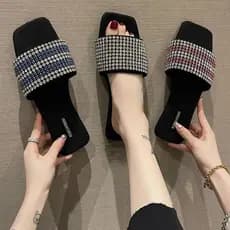 Elegante strass dedo do pé quadrado sandálias planas chinelos exterior usar sandálias verão novo estilo moda deslizament