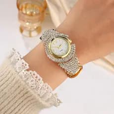 Relógio feminino moderno e elegante com decoração de diamantes, relógio feminino à moda, relógio de quartzo feminino cas