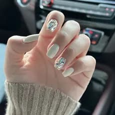 Cartela com 96 Unhas Postiças Variadas Versatilidade para Todos os Looks e Ocasiões