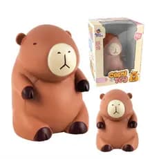 Mister Brinque Boneco Capivara Vinil Macio Colecionável Capy Toy Menino Menina