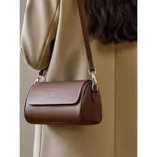 bolsa feminina bolsa femenina Bolsa Outono Inverno Estilo Feminino 2025 Novo Estilo Moda All-Match Couro Genuíno Pequena