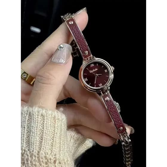 relogio feminino luxo relogio feminino pequeno Pulseira suíça relógio feminino nicho luz luxo temperamento High-End à pr