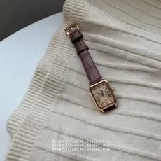 relogio feminino pequeno delicado relogio feminino luxo Nicho Retro Influencer Moda Cinto Feminino Temperamento Relógio