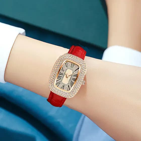 relogio feminino relogio feminino pequeno 2022 novo estilo influenciador pombo ovo Gypsophila relógio feminino cinto mod