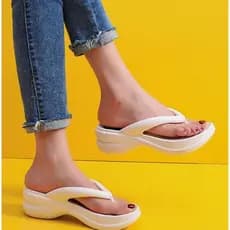 Sandália Tamanco Tratorada Puf femenino Lançamento Chinelo Tratorada Plataforma Feminino Lançamento