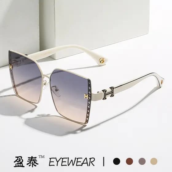Novo Estilo de Óculos de Sol Europeus Americanos Fashion Sunglasses Feminino Grande Moldura H Templos de Moda Americana