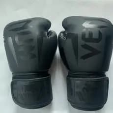 Luvas de boxe Pro 8 onças, 12 onças, 6 onças de luta mma Luvas esportivas de couro Muay Thai Fighting Sanda