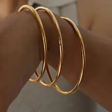 1 Pçs Luz Luxo Temperamento Aço Inoxidável Ouro E Prata Pulseira Antigo Patrimônio Não Desaparece Simples Rosto Liso