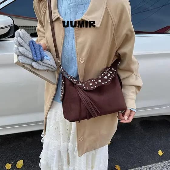 UUMIR Bolsa De Ombro , Camurça PU Com Zíper Transversal , Borlas De Luxo Decoradas Rebites Feminina