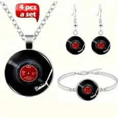 Conjunto de joias de vinil simples e elegante, composto por quatro peças, incluindo um colar com pingente, brincos e pul