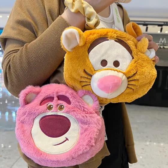 Genuíno Disney saco morango urso três olhos menino boneca de pelúcia dupla face Flip saco do mensageiro dos desenhos ani