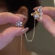 [Estoque pronto] Borboleta flor orelha osso clipe linha de orelha luz de uma peça luxo piscando diamante requintado zirc