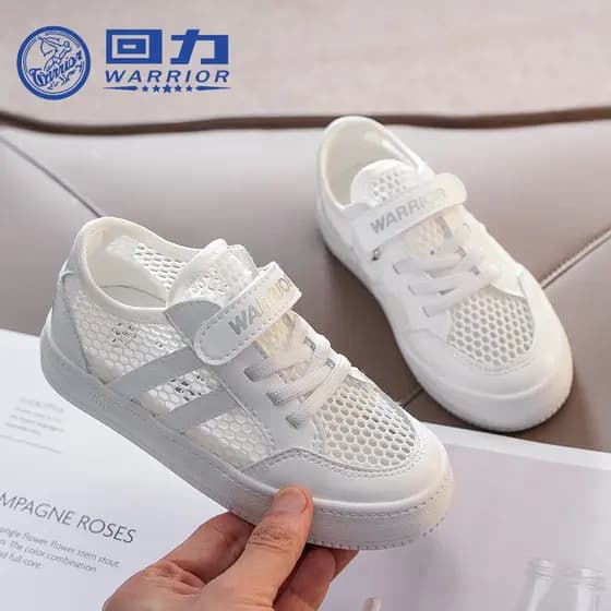 Puxar para trás sapatos infantis meninos sapatos de malha respirável 2026 primavera verão novo estilo crianças tênis de
