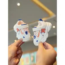 Primavera outono novo estilo bebê menina sapatos esportivos de um ano de idade bebê crianças sapatos de sola macia da cr
