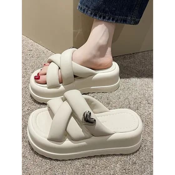 Influenciador Flip-Flops feminino verão exterior Wear nicho High-End sentimento 2025 novo estilo Super quente aumentando