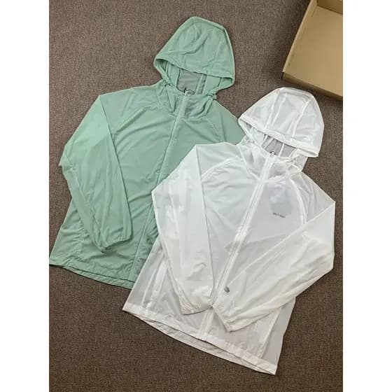 Mulheres verão ao ar livre upf50 + com capuz protetor solar roupas leve respirável Anti-ultravioleta zíper bolso elástic