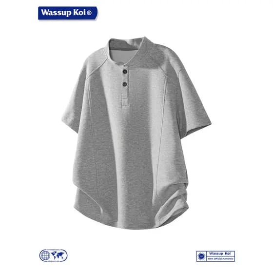 WASSUP KOI Estilo Americano Costura Henry Collar Camiseta de Manga Curta Masculina Verão 2026 Novo Estilo Solto Camiseta