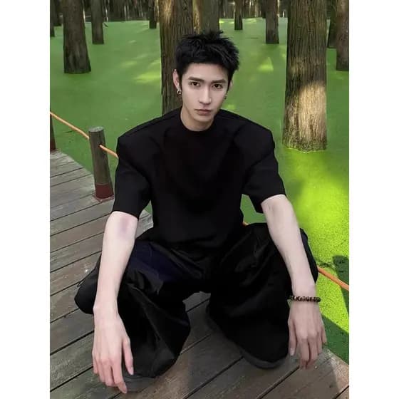 Almofadas de ombro pretas camiseta de manga curta masculina roupas de verão Puffian bonito High-End roupas masculinas me