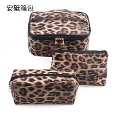 Novo em estoque: conjunto de três peças de bolsas de maquiagem em mármore, bolsa de higiene pessoal à prova d'água em PU