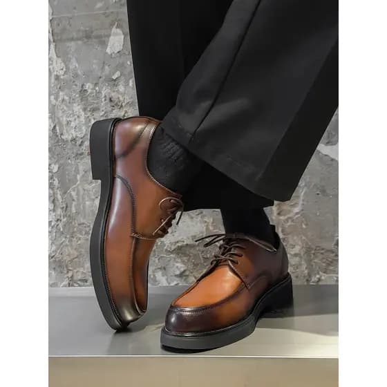 Sapatos de couro marrom masculino negócios Formal Wear trabalho Casual estilo britânico High-End interior aumentando ter