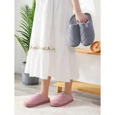 Chinelos de algodão feminino outono inverno antiderrapante casa casais bonito de sola grossa quente chinelos peludos mas
