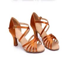 Senhoras adultas de salto médio de salto alto sapatos de dança latina cetim tom de pele feminino sapatos latinos de sola