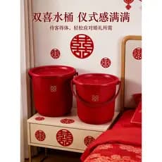 Plástico doméstico tamanho grande vermelho Housewarming casamento suprimentos balde vermelho com tampa balde feliz balde