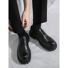 2026 verão novo estilo Casual Derby sapatos de couro masculino na moda Retro dedo do pé grande sola grossa aumentado trê