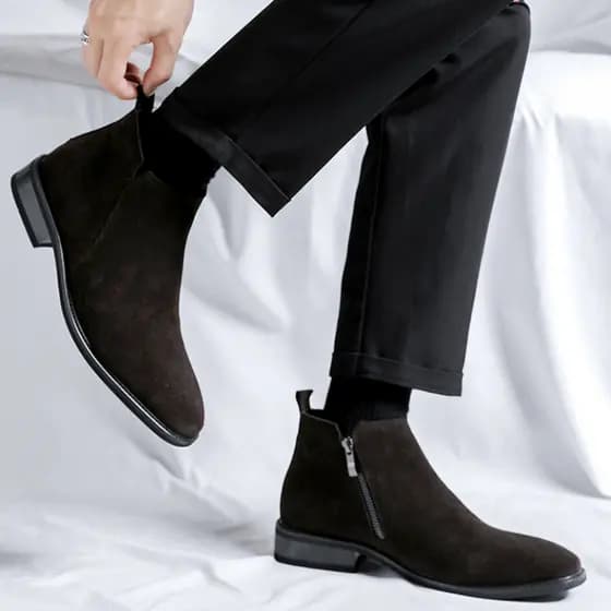 2026 zíper Chelsea botas masculinas de couro genuíno Martin botas fosco Mid-Top sapatos de couro masculino botas curtas