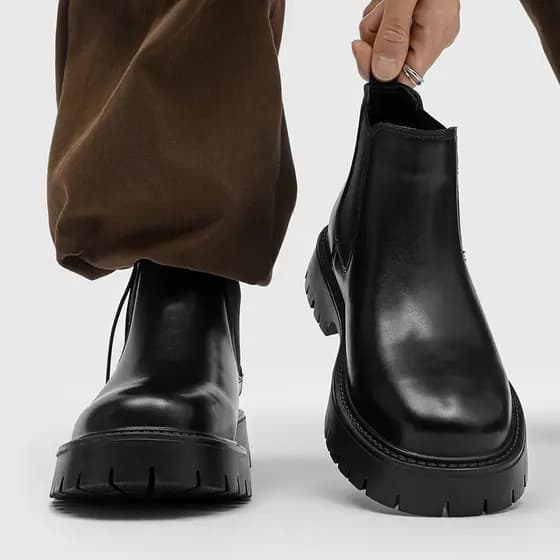 2026 moda novo estilo britânico homens Martin botas capa pé de sola grossa manga de aumento Chelsea ferramentas botas cu