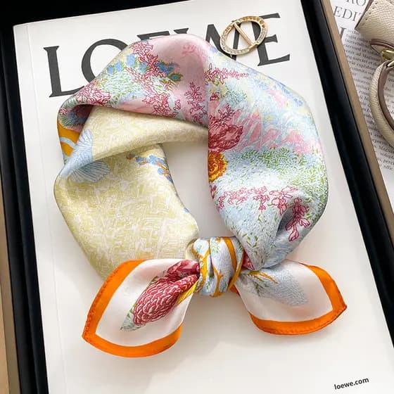 Lenço de seda bege feminino primavera outono fino seda pequeno lenço quadrado verão seda amoreira pequeno Floral estilo