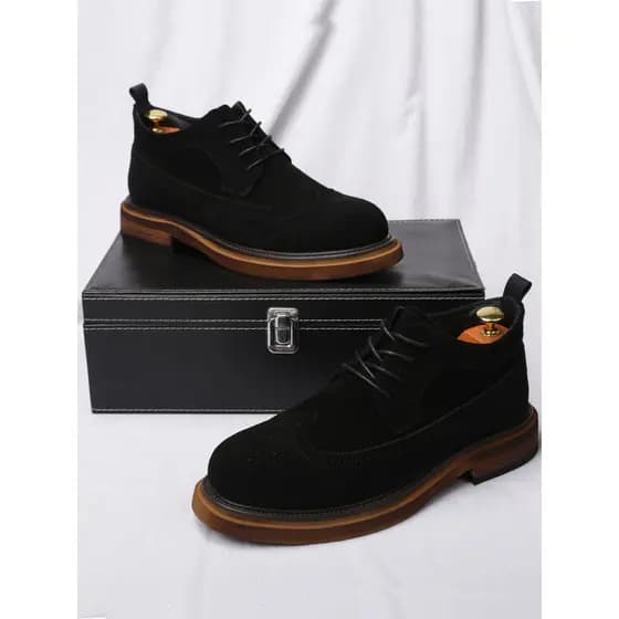 Outono inverno Retro Brogue esculpido couro genuíno botas curtas camurça couro fosco dedo do pé redondo Martin botas mas