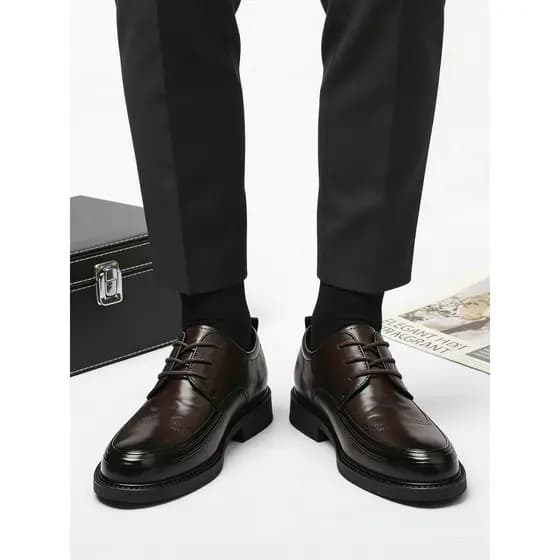 Couro genuíno apontou toe Derby sapatos masculinos negócios Formal Wear estilo britânico dedo do pé apontado rendas sapa