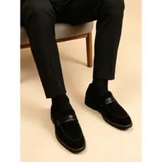 Britânico Retro fosco camurça mocassins masculinos preguiçoso negócios sapatos de couro casuais aumentando ervilhas sapa