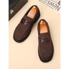 Britânico Retro de sola grossa deslizamento em mocassins casuais couro Nubuck preto negócios Formal sapatos de couro mas