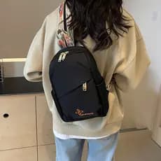 Lazer esportes saco do mensageiro feminino 2025 novo estilo simples Mini mochila pequena saco de escola passeio leve Com