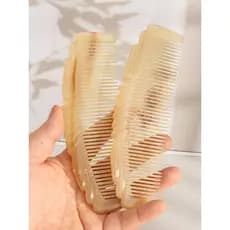 Um pacote garra Premium grande pente escultura produto prático pente de dentes finos alisamento pente massagem comprimen