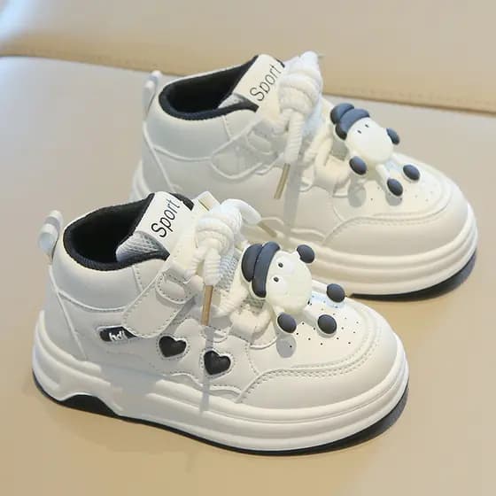 Sapatos esportivos infantis primavera outono 2026 novo estilo meninos sapatos de bebê de sola macia meninas tênis casuai