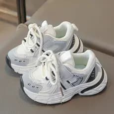 Sapatos infantis menino sapatos de bebê 2026 primavera outono novo estilo sapatos esportivos infantis sola macia respirá