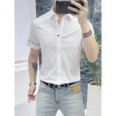 Produtos europeus pequena abelha bordada camisa de manga curta 2025 verão novo produto masculino na moda All-Match camis
