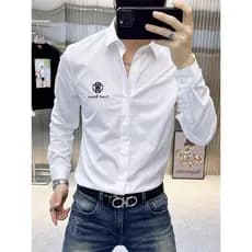 Camisa masculina 2024 início da primavera novo estilo versão europeia High-End simples moda estiramento fino-ajuste cor